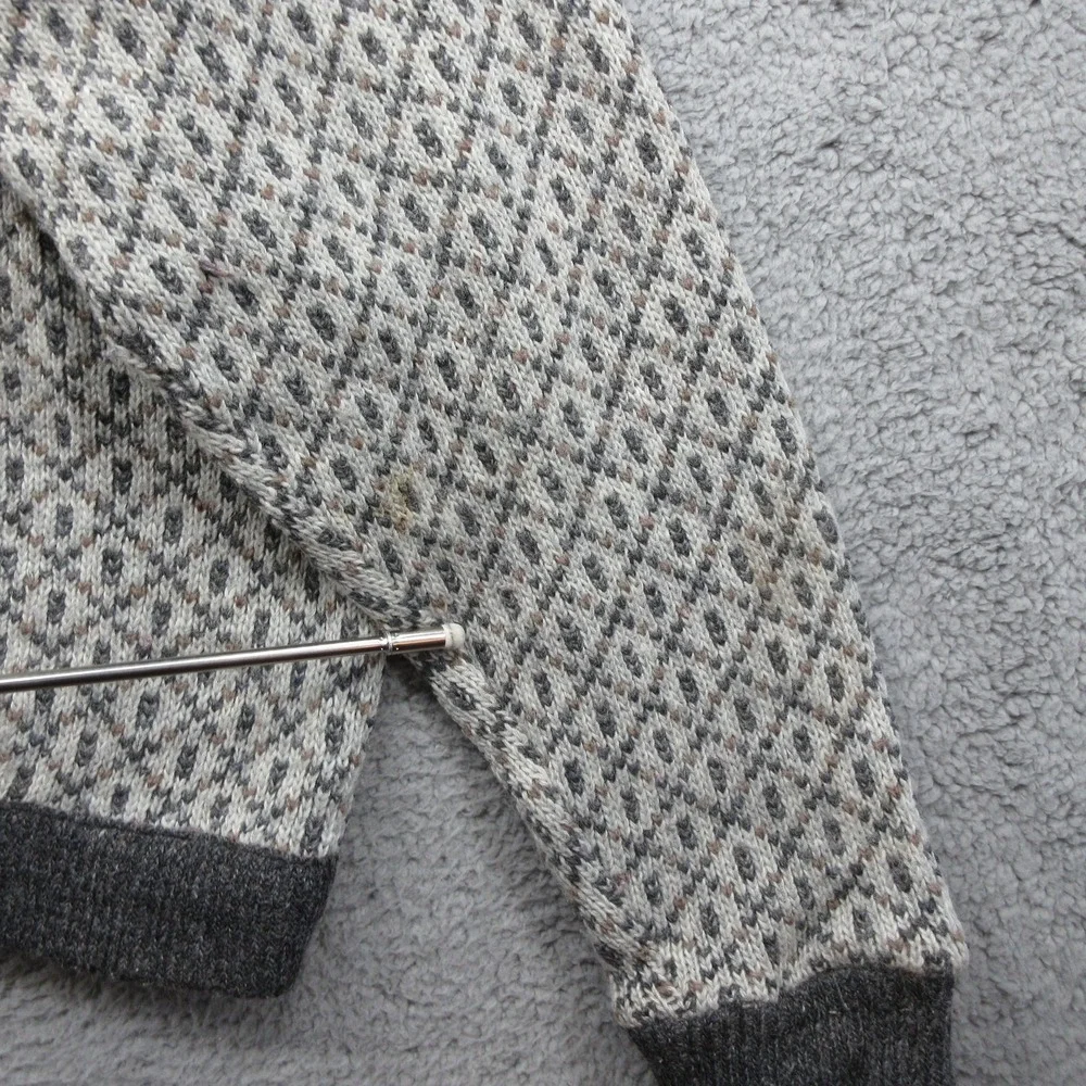 L.L. Bean Gray Patterned Nordic Wool Blend Cardigan Sweater - Picture 6 of 10